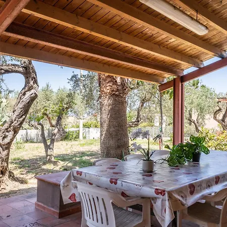 Casa Margherita - Con Accesso Privato Al Mare Ferienhaus