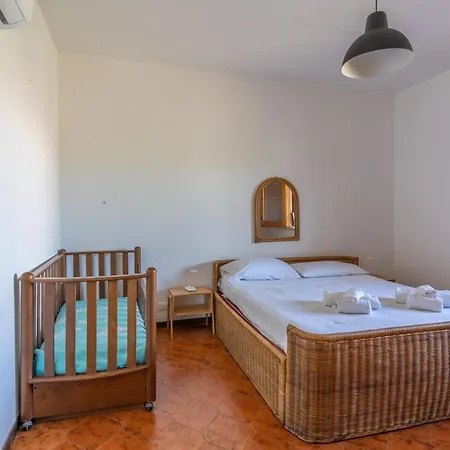 Casa Margherita - Con Accesso Privato Al Mare Hébergement de vacances Cefalù